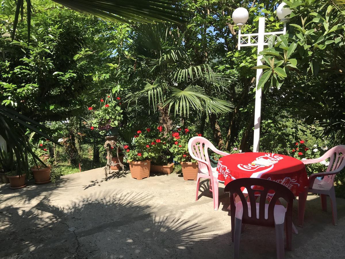 Feride Otel Makhinjauri Dış mekan fotoğraf